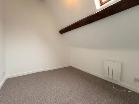 3 bedroom Flat to let in Bewell Street, Hereford, HR4