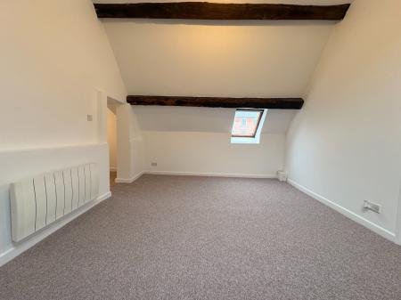 3 bedroom Flat to let in Bewell Street, Hereford, HR4