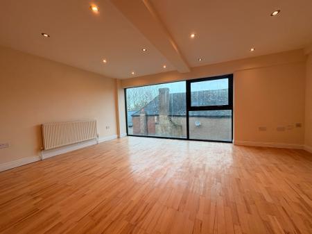 2 bedroom Flat to let in Bewell Street, Hereford, HR4