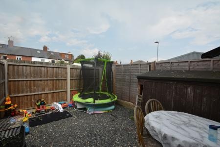 2 bedroom End of terrace house for sale in Golden Lion Close, Holmer, Hereford, HR4