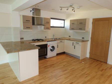 2 bedroom Flat to let in Bewell Street, Hereford, HR4