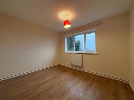 3 bedroom Semi-detached house to let in Glenthorne Road, Hereford, HR4