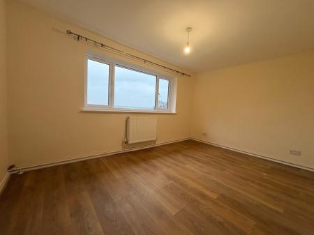 3 bedroom Semi-detached house to let in Glenthorne Road, Hereford, HR4