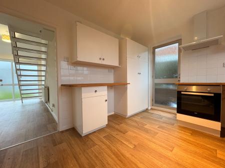 3 bedroom Semi-detached house to let in Glenthorne Road, Hereford, HR4