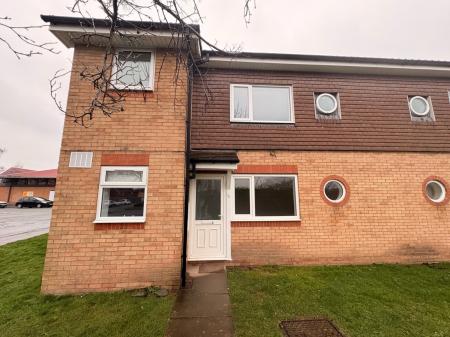 1 bedroom Flat to let in Sandown Drive, Bobblestock, Hereford, HR4
