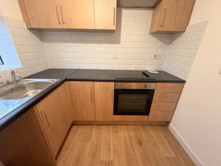 1 bedroom Flat to let in Sandown Drive, Bobblestock, Hereford, HR4