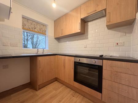 1 bedroom Flat to let in Sandown Drive, Bobblestock, Hereford, HR4