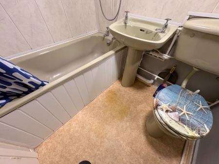 1 bedroom Flat to let in Nicholson Court, Bobblestock, Hereford, HR4