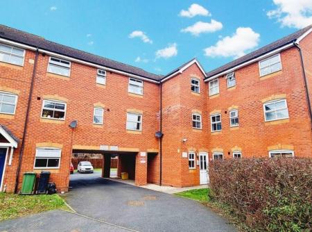 2 bedroom Flat to let in Huskinsons Drive, Hereford, HR1