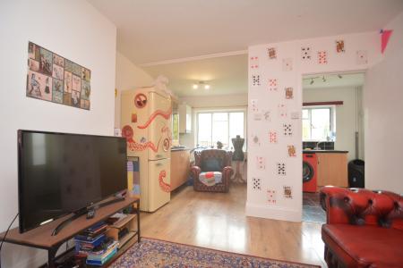 2 bedroom Semi-detached house for sale in Poole Close, Hereford, HR2