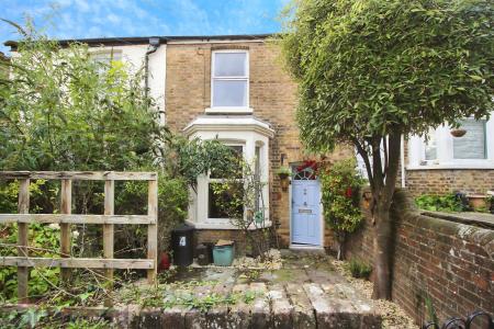 Castle Place, Town Center, High Wycombe, HP13