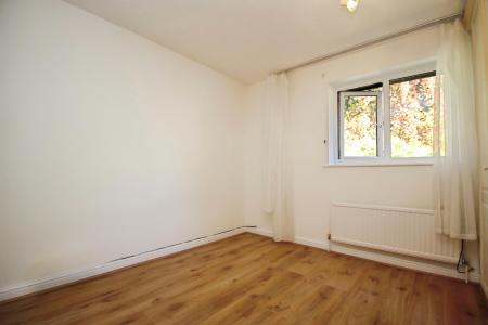 3 bedroom Town house to let in Garratts Way, High Wycombe, HP13