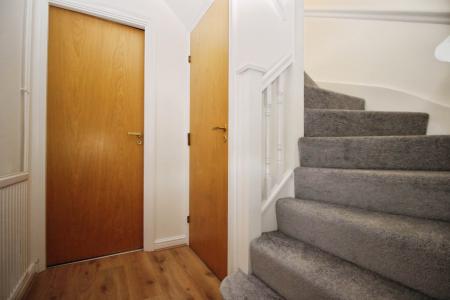3 bedroom Town house to let in Garratts Way, High Wycombe, HP13