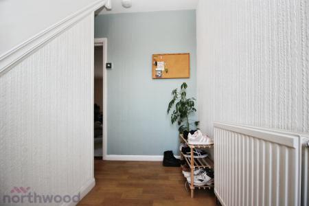 3 bedroom Semi-detached house to let in Suffield Road, High Wycombe, HP11