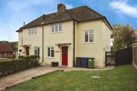 Whitepit Lane, Wooburn Green, HP10