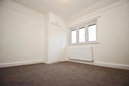 3 bedroom Semi-detached house to let in Whitepit Lane, Wooburn Green, HP10