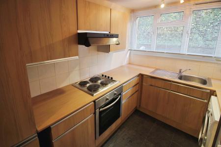 4 bedroom Town house for sale in Hunters Hill, High Wycombe, HP13