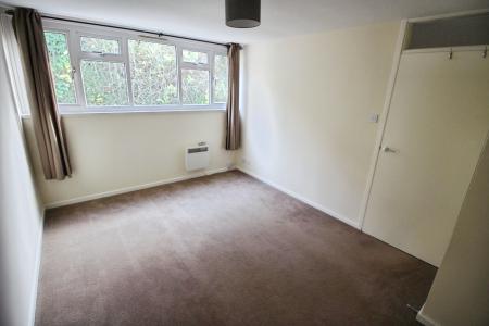 4 bedroom Town house for sale in Hunters Hill, High Wycombe, HP13