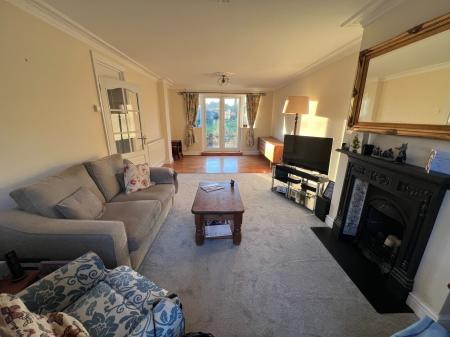 4 bedroom Detached house for sale in The Strand, Wherstead IP2 8NL