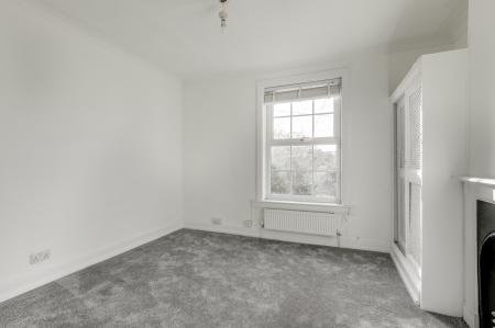 5 bedroom Semi-detached house to let in Finborough Road, Stowmarket