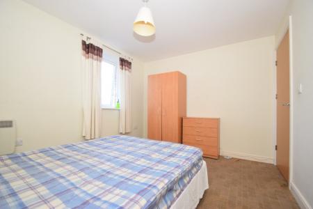 2 bedroom Flat to let in Pownall Road, Ipswich, IP3