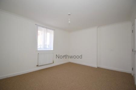 2 bedroom Flat for sale in Maidenhall Approach, Ipswich, IP2