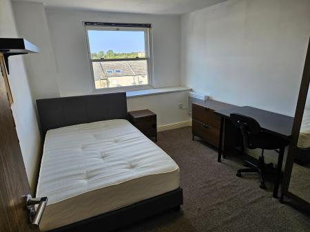 4 bedroom House share to let in Pitt Street, St Leonard's Gate, Lancaster, LA1