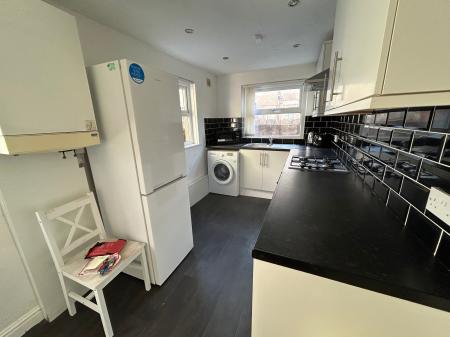 5 bedroom House share to let in Broadway, Skerton, Lancaster, LA1