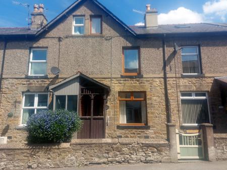 Main Street, High Bentham, LA2