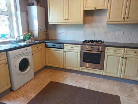 4 bedroom Terraced House to let in Main Street, High Bentham, LA2