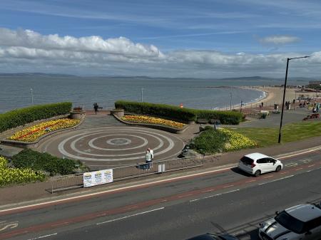 2 bedroom Apartment to let in Back Crescent Street, Morecambe, LA4