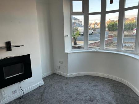 3 bedroom Semi-detached house to let in Clare Road, Lancaster, LA1