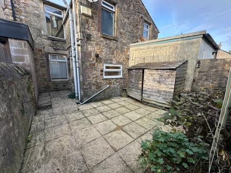 2 bedroom Terraced House to let in Garnet Street, Lancaster, LA1