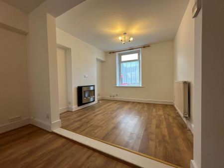 2 bedroom Terraced House to let in Garnet Street, Lancaster, LA1