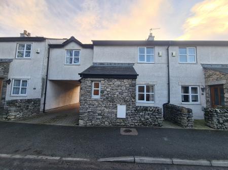 3 bedroom Terraced House to let in Toll Bar Court, Burton-in-Kendal, LA6