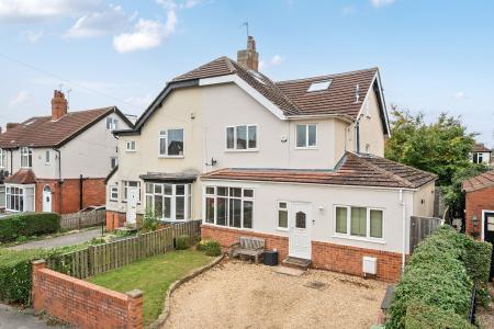 5 bedroom Semi-detached house for sale in Ayresome Terrace, Roundhay, Leeds, LS8