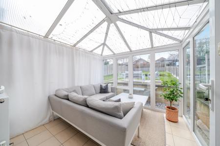 3 bedroom Semi-detached house for sale in Carrholm Drive, Chapel Allerton, Leeds, LS7