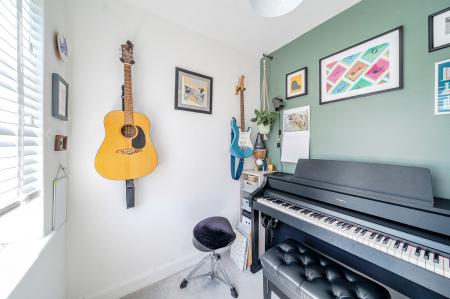 3 bedroom Semi-detached house for sale in Carrholm View, Chapel Allerton, Leeds, LS7