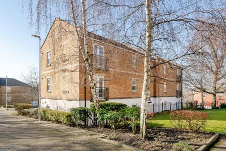 2 bedroom Flat for sale in Charnley Drive, Chapel Allerton, Leeds, LS7