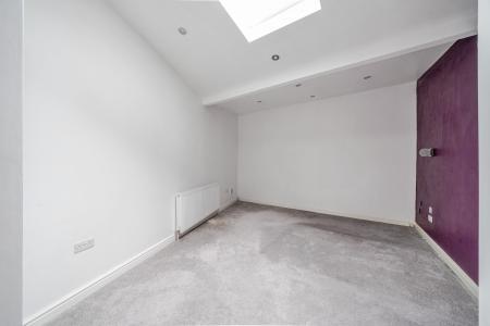 4 bedroom Semi-detached house for sale in Floral Avenue, Chapel Allerton, Leeds, LS7