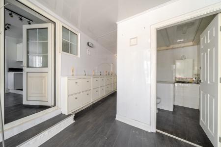 4 bedroom Detached house for sale in Foxhill Crescent, Weetwood, Leeds, LS16