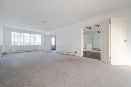 4 bedroom Detached house for sale in Foxhill Crescent, Weetwood, Leeds, LS16