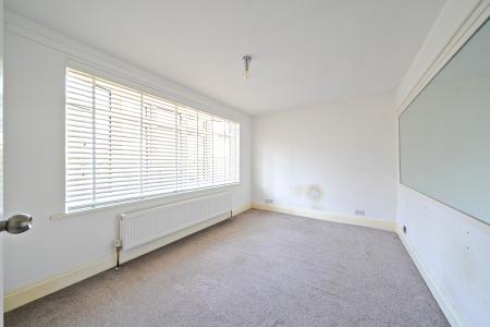 4 bedroom Detached house for sale in Foxhill Crescent, Weetwood, Leeds, LS16