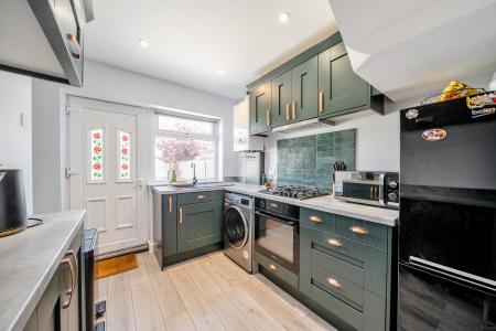 3 bedroom Semi-detached house for sale in Gledhow Park Avenue, Chapel Allerton, Leeds, LS7