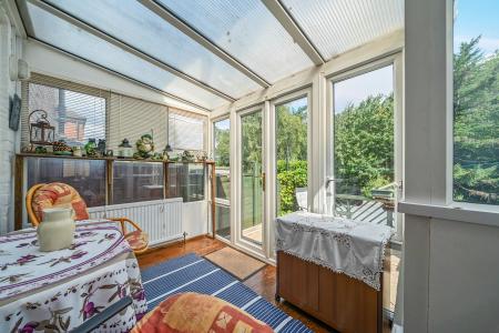 3 bedroom Semi-detached house for sale in Gledhow Park Grove, Chapel Allerton, Leeds, LS7