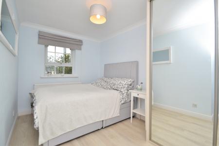 2 bedroom Flat for sale in Hadleigh Court, Moortown, Leeds, LS17