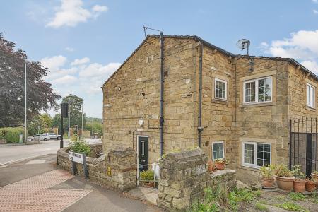 1 bedroom Flat for sale in Harrogate Road, Chapel Allerton, Leeds, LS7