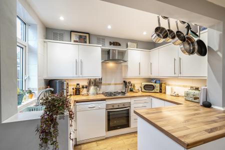 3 bedroom Terraced House for sale in Methley Grove, Chapel Allerton, Leeds, LS7