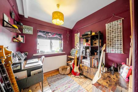 3 bedroom Semi-detached house for sale in Miles Hill Grove, Chapel Allerton, Leeds, LS7