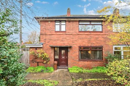 2 bedroom Semi-detached house for sale in Newton Lodge Drive, Leeds, LS7